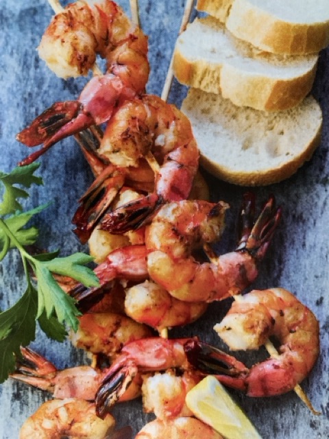 Crevettes grillées marinées au vin blanc